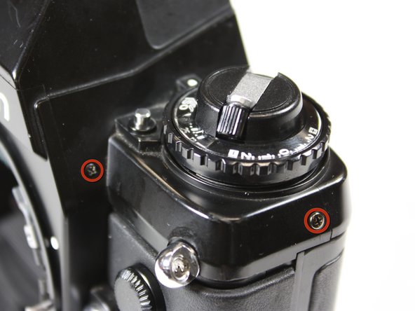 Nikon N2000 (F301) Communication Board Replacement: crwdns2935265:05crwdnd2935265:03crwdnd2935265:03crwdne2935265:0