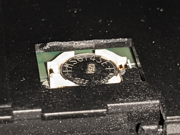 Canon EOS Rebel T2i Clock Battery Replacement: stap 0, afbeelding 2 van 2