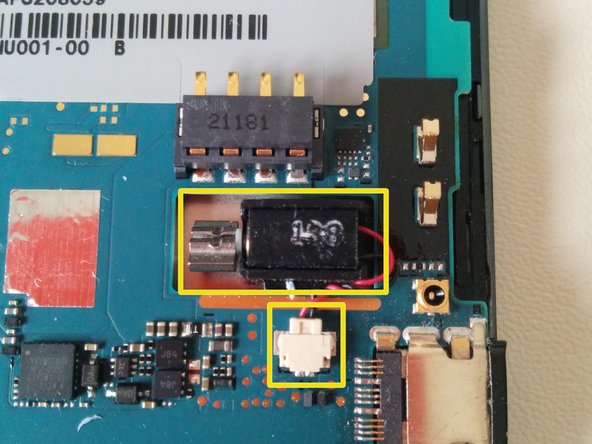 HTC Rezound Teardown: crwdns2935265:05crwdnd2935265:03crwdnd2935265:03crwdne2935265:0