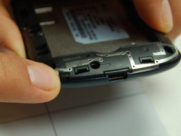 LG 305C  Touch Screen Assembly Replacement: crwdns2935265:06crwdnd2935265:02crwdnd2935265:02crwdne2935265:0