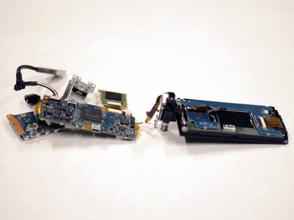 Sony Handycam HDR-CX380 Motherboard Replacement: crwdns2935265:043crwdnd2935265:02crwdnd2935265:02crwdne2935265:0