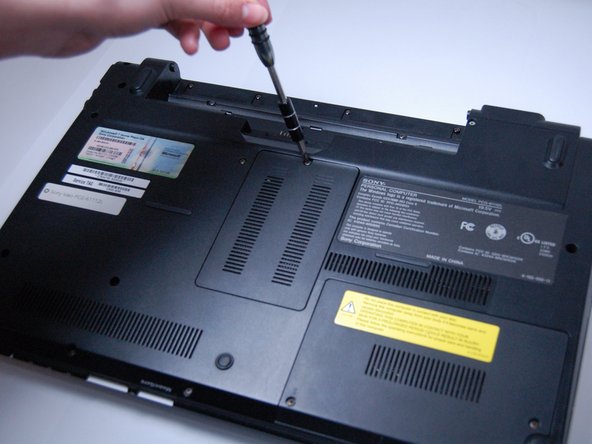 Sony Vaio VPCCW17FX RAM Replacement: crwdns2935265:04crwdnd2935265:02crwdnd2935265:02crwdne2935265:0