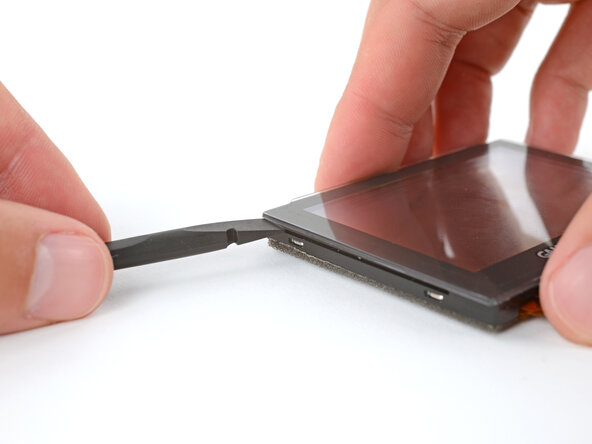 Nintendo Game Boy Advance SP Screen Lens Replacement, Separate the adhesive: crwdns2935265:028crwdnd2935265:01crwdnd2935265:02crwdne2935265:0