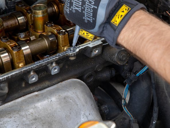 2006 Kia Rio Engine Valve Cover Gasket Replacement: crwdns2935265:016crwdnd2935265:03crwdnd2935265:03crwdne2935265:0