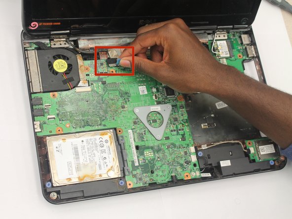 Dell Inspiron M5010 Fan/Heatsink Replacement: crwdns2935265:017crwdnd2935265:02crwdnd2935265:03crwdne2935265:0