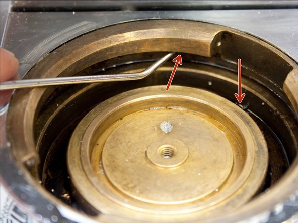 Tune-up A Rancilio Silvia Espresso Machine, Scrape Grouphead of Excess Coffee Debris.: crwdns2935265:09crwdnd2935265:02crwdnd2935265:03crwdne2935265:0