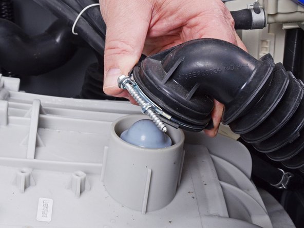 LG Front Load Washing Machine Vent Valve Plunger Replacement, Reposition the vent hose: crwdns2935265:015crwdnd2935265:03crwdnd2935265:03crwdne2935265:0