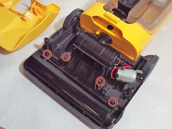 Eureka 402A Mini Light Upright Vacuum Belt Replacement: step 4, image 1 of 3