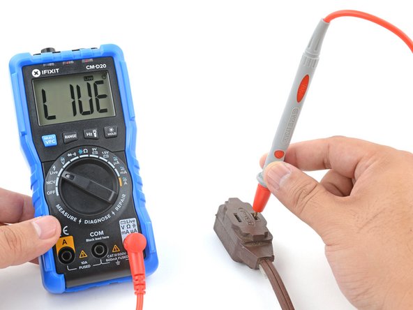 How to Make Advanced Measurements With a Multimeter, How to use the Live Wire function: crwdns2935265:017crwdnd2935265:03crwdnd2935265:03crwdne2935265:0