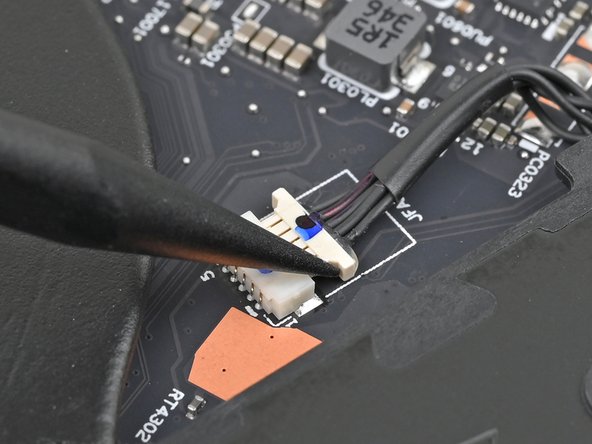 Lenovo ThinkPad T16 Gen 3 Fan and Heatsink Assembly Replacement, Disconnect the fan: stap 0, afbeelding 2 van 3