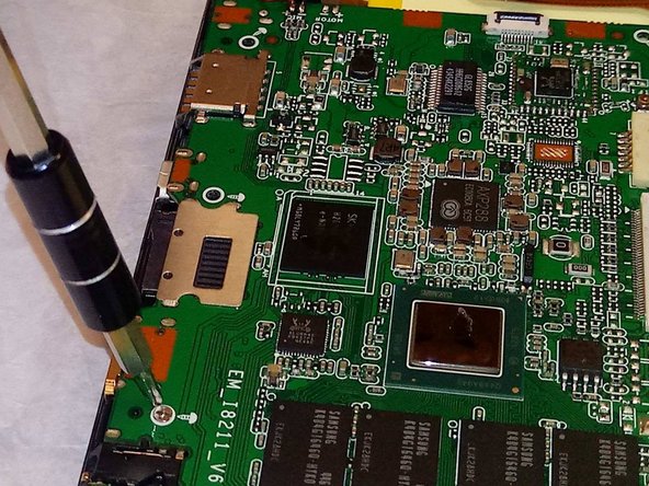 Quantum View 10.1 Motherboard Replacement, Remove Screws: crwdns2935265:05crwdnd2935265:02crwdnd2935265:02crwdne2935265:0
