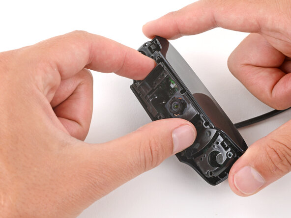 How to Open Your Logitech C920s Webcam: crwdns2935265:015crwdnd2935265:01crwdnd2935265:02crwdne2935265:0