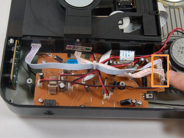 iLive IKBC384S  FM/AM Antenna Replacement: crwdns2935265:05crwdnd2935265:02crwdnd2935265:02crwdne2935265:0