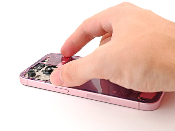 iPhone 15 Battery Replacement: stap 44, afbeelding 3 van 3