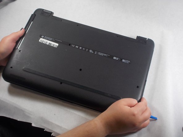 HP 15-af123cl Back Cover Replacement: crwdns2935265:05crwdnd2935265:02crwdnd2935265:02crwdne2935265:0