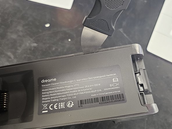 Dreame T30: Teardown, Remove the inner lid: crwdns2935265:04crwdnd2935265:02crwdnd2935265:03crwdne2935265:0