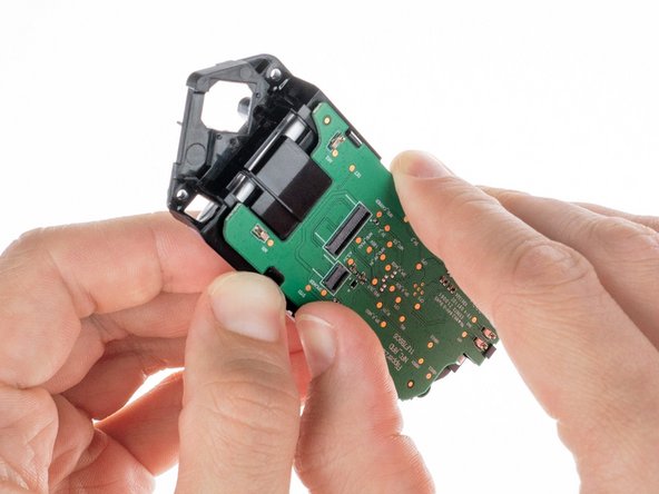 Flipper Zero NFC RFID board Replacement, Remove the NFC RFID board: crwdns2935265:08crwdnd2935265:02crwdnd2935265:02crwdne2935265:0