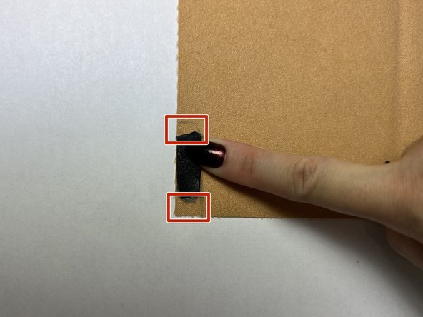 Briefcase Strap Holder Replacement: crwdns2935265:02crwdnd2935265:02crwdnd2935265:02crwdne2935265:0