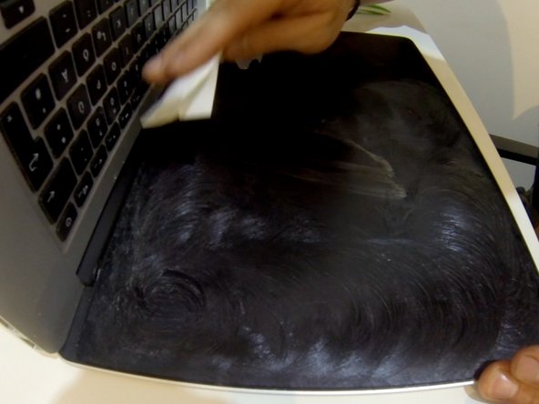 How to fix scratches in the screen of a macbook, Fix your scratches: crwdns2935265:03crwdnd2935265:02crwdnd2935265:02crwdne2935265:0