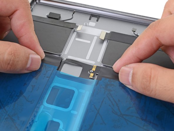 iPad Pro 12.9" Battery Replacement, Installation tip: crwdns2935265:060crwdnd2935265:02crwdnd2935265:02crwdne2935265:0