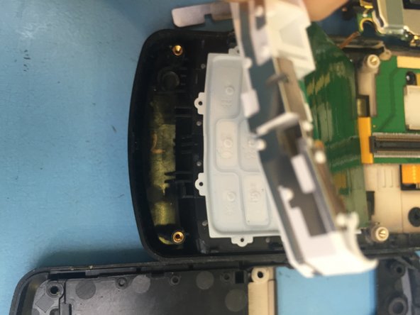 LG KE970 Teardown, Find the keyboard: crwdns2935265:08crwdnd2935265:02crwdnd2935265:03crwdne2935265:0