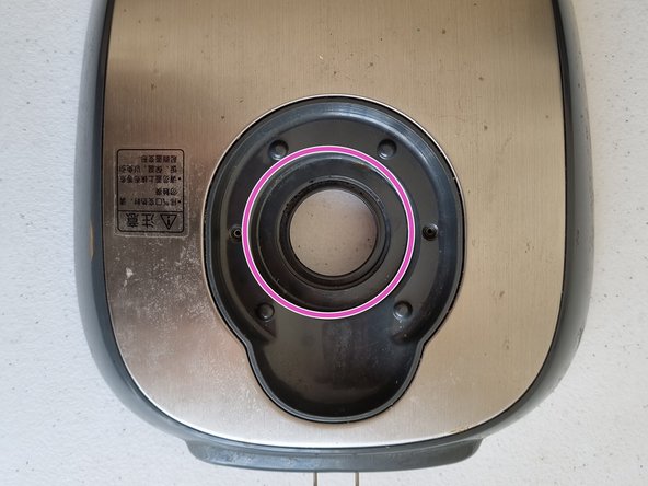 Midea FC307B Rice Cooker Teardown, Lid Gasaket: crwdns2935265:017crwdnd2935265:02crwdnd2935265:02crwdne2935265:0