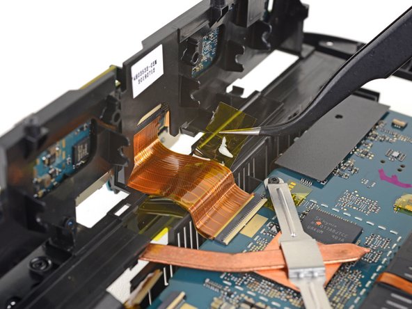 HTC Vive Cosmos Motherboard Replacement, Disconnect the second interconnect cable: crwdns2935265:030crwdnd2935265:02crwdnd2935265:02crwdne2935265:0