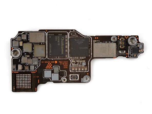 iPhone 17 Pro Chip ID, RF Board - Outer Side: crwdns2935265:05crwdnd2935265:02crwdnd2935265:02crwdne2935265:0