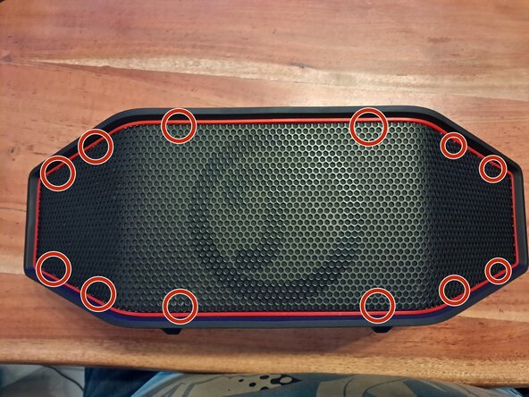 Teufel Rockster Cross battery replacement, Battery: crwdns2935265:01crwdnd2935265:02crwdnd2935265:03crwdne2935265:0