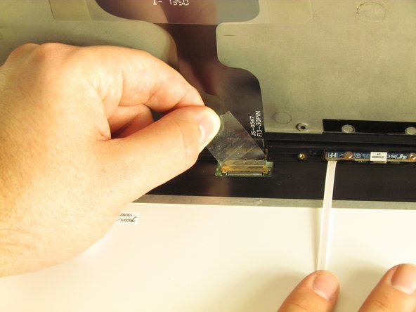 Sony Vaio Fit SVF13N1ASNS Display Replacement: crwdns2935265:09crwdnd2935265:02crwdnd2935265:03crwdne2935265:0