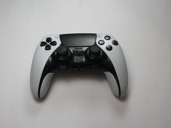 PS5 DualSense Edge Controller Stick Module Replacement, Stick Module: 步骤 1 中的图像 1，3
