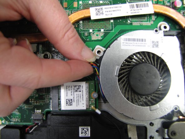 HP Pavilion 17-g119dx Fan Replacement: crwdns2935265:012crwdnd2935265:02crwdnd2935265:03crwdne2935265:0