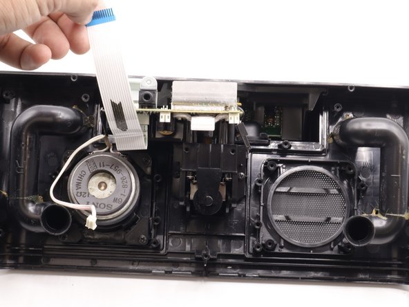 Sony ICF-C1iPMK2 Screen Replacement: crwdns2935265:06crwdnd2935265:03crwdnd2935265:03crwdne2935265:0