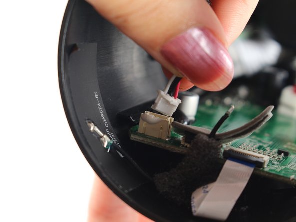 JBL Charge 4 Motherboard Replacement, Motherboard: crwdns2935265:016crwdnd2935265:02crwdnd2935265:03crwdne2935265:0