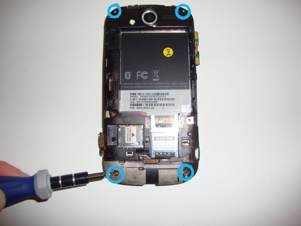 HTC MyTouch 4G Motherboard Replacement, Removing back case.: crwdns2935265:05crwdnd2935265:02crwdnd2935265:03crwdne2935265:0