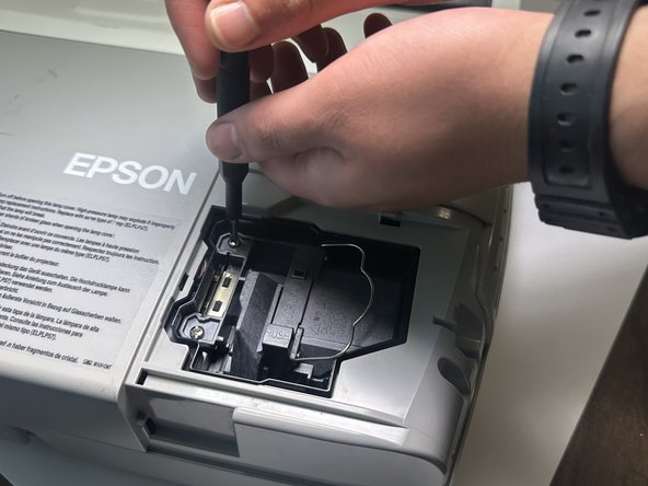 Epson BrightLink 450wi Projector Lamp Replacement: crwdns2935265:03crwdnd2935265:02crwdnd2935265:02crwdne2935265:0