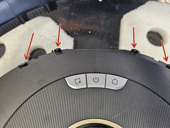 Roborock Q5 Pro: Laser Distance Sensor Replacement, Remove the bumper.: crwdns2935265:05crwdnd2935265:02crwdnd2935265:02crwdne2935265:0