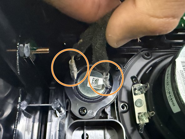 Marshall Kilburn II Tweeters Replacement: crwdns2935265:010crwdnd2935265:02crwdnd2935265:03crwdne2935265:0