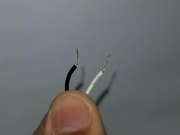 TD-V26 Speaker and Antenna Replacement: crwdns2935265:011crwdnd2935265:02crwdnd2935265:03crwdne2935265:0