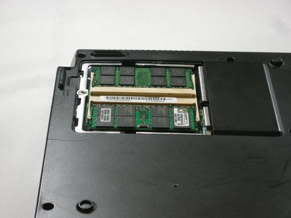 Fujitsu LifeBook N3510 RAM Replacement: crwdns2935265:05crwdnd2935265:02crwdnd2935265:02crwdne2935265:0