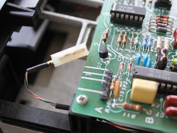 Apple Disk II Floppy Disk Subsystem Teardown and Optical Drive Conversion, Disconnect cables: step 5, image 2 of 2