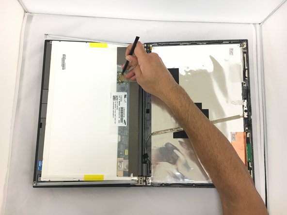 Dell Latitude E5410 Screen Replacement: crwdns2935265:06crwdnd2935265:02crwdnd2935265:02crwdne2935265:0