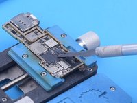 iPhone 13 Pro Motherboard Separation