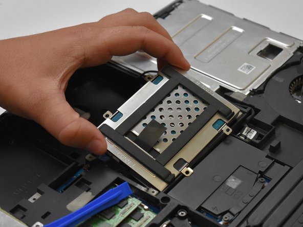 Alienware M17x Hard Drive Replacement: crwdns2935265:06crwdnd2935265:03crwdnd2935265:03crwdne2935265:0