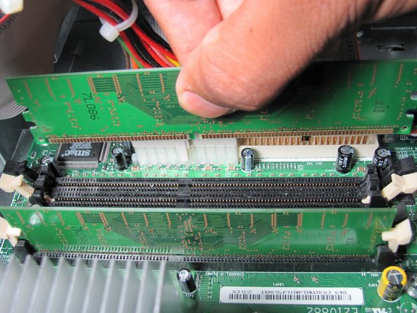 Dell Dimension 4600 RAM Replacement: crwdns2935265:06crwdnd2935265:02crwdnd2935265:02crwdne2935265:0