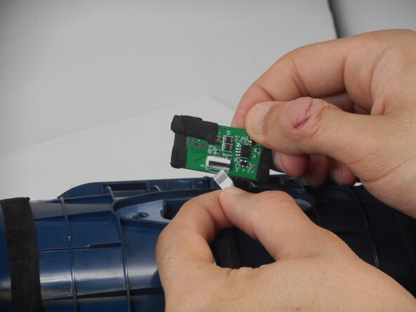 JBL Xtreme 4 Charging Port Replacement: crwdns2935265:09crwdnd2935265:02crwdnd2935265:02crwdne2935265:0