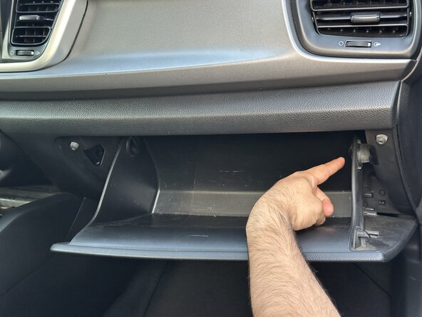 Kia Rio Cabin Filter Replacement, Cabin Filter: step 1, image 3 of 3