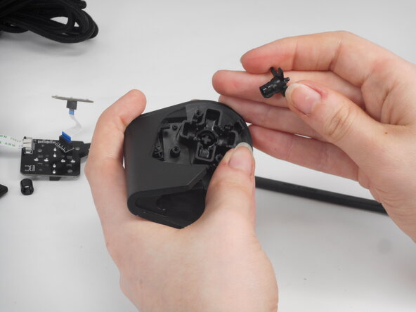 Razer Tartarus V2 D-Pad Replacement: crwdns2935265:08crwdnd2935265:02crwdnd2935265:03crwdne2935265:0