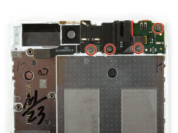 Huawei P8 Display with Frame Replacement: step 17, image 2 of 3