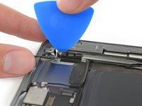iPad Air Wi-Fi Right Antenna Replacement